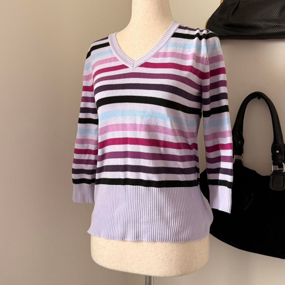 Madison & Max Striped V-Neck Quarter Sleeve Sweater Y2K Preppy Soft Purple Small